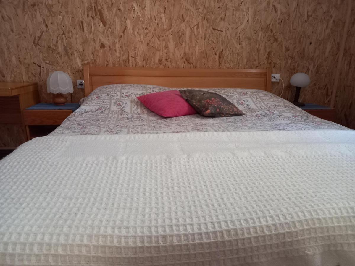 Apartma Boka Apartment โบเว็ก ภายนอก รูปภาพ