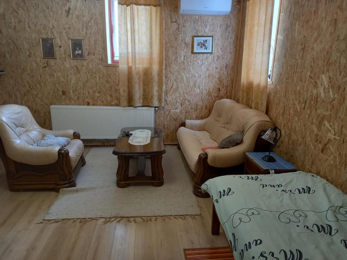 Apartma Boka Apartment โบเว็ก ภายนอก รูปภาพ